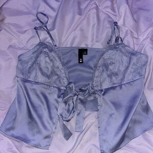 garage going out tie top